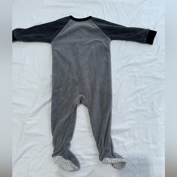 3-12 months boys onesies. Carters and just one you brand - Picture 4 of 10